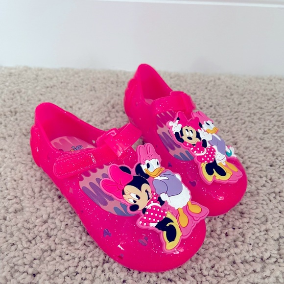 minnie mouse jelly sandals